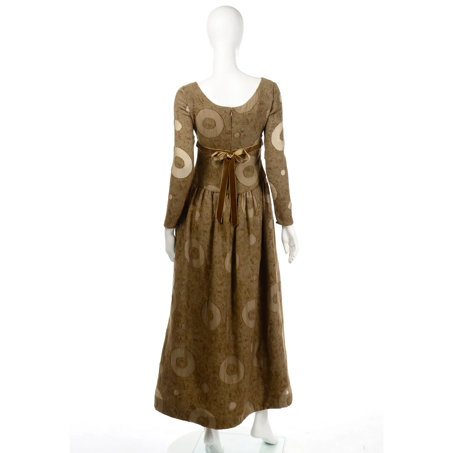 1970s Bill Blass Vintage Brown Circle Print Silk Dress w/ Velvet Ribbon