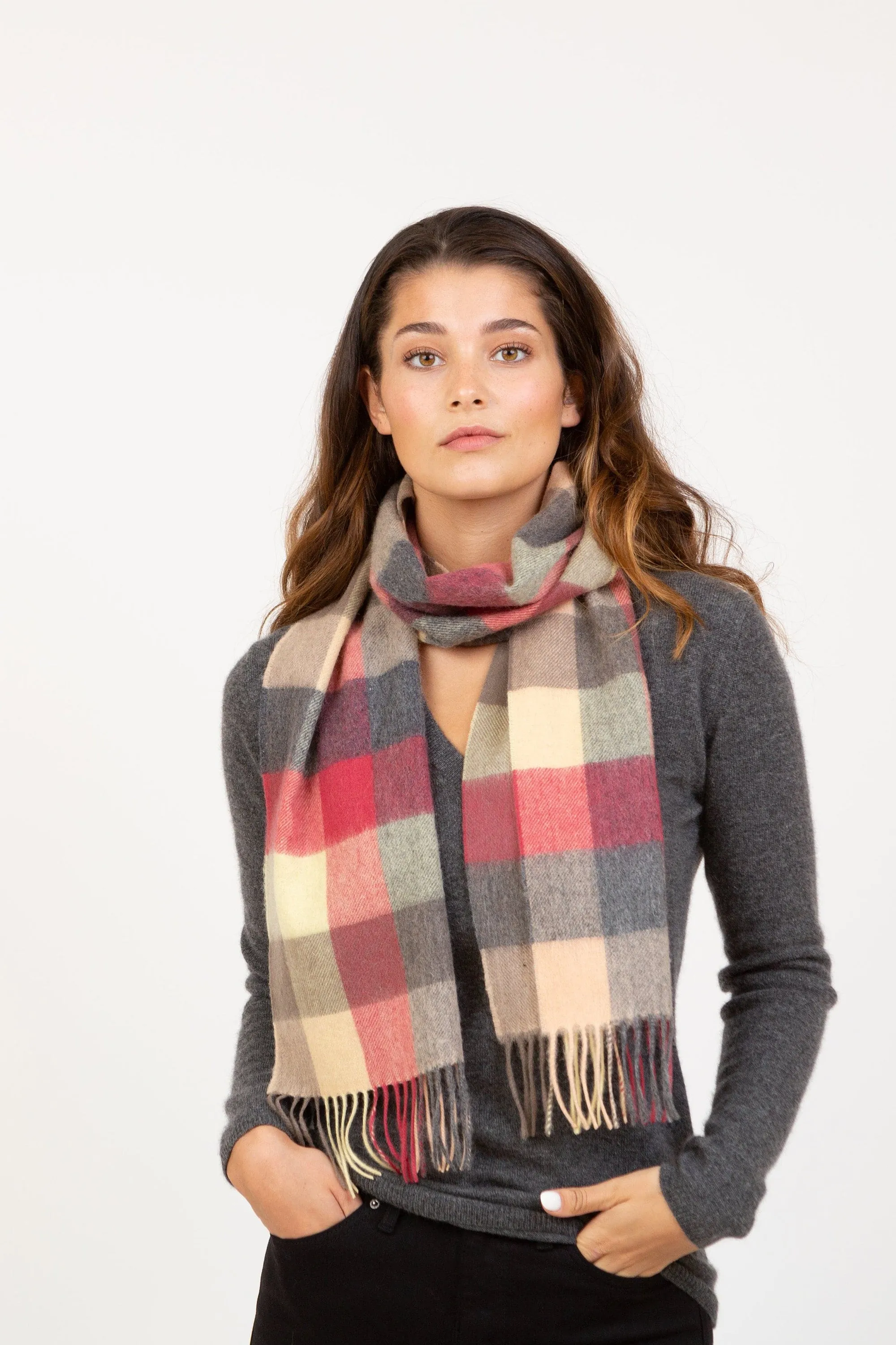 5 Square Check Lambswool Scarf - Grey Rose