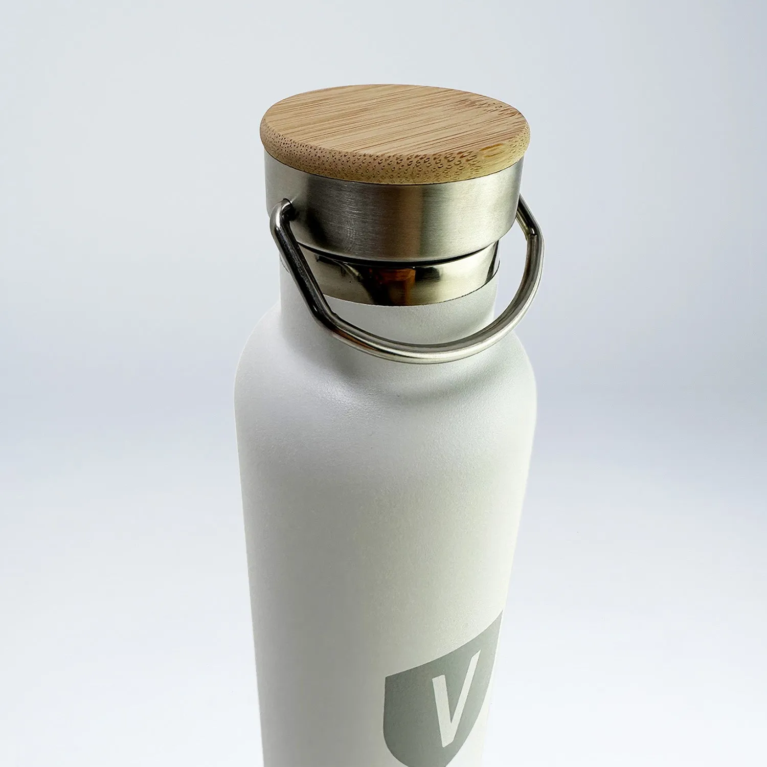 Valour 600ml Thermal Bottles white