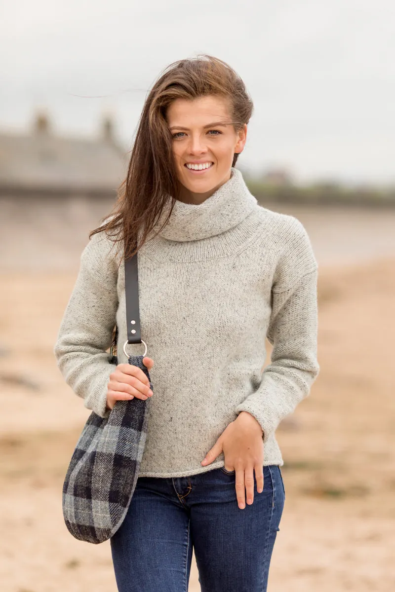 Womens Chunky Cowl neck jumper - Light limestone